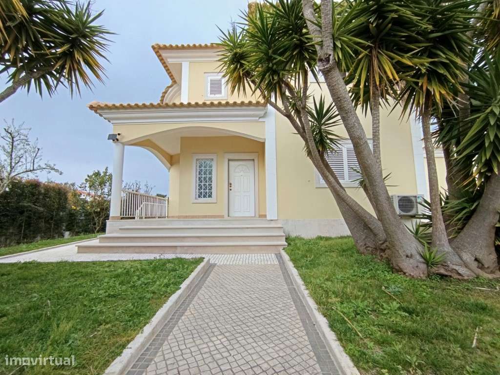 Moradia T5 com Jardim e Piscina | Marisol - Belverde - Charneca da ... - Grande imagem: 4/52