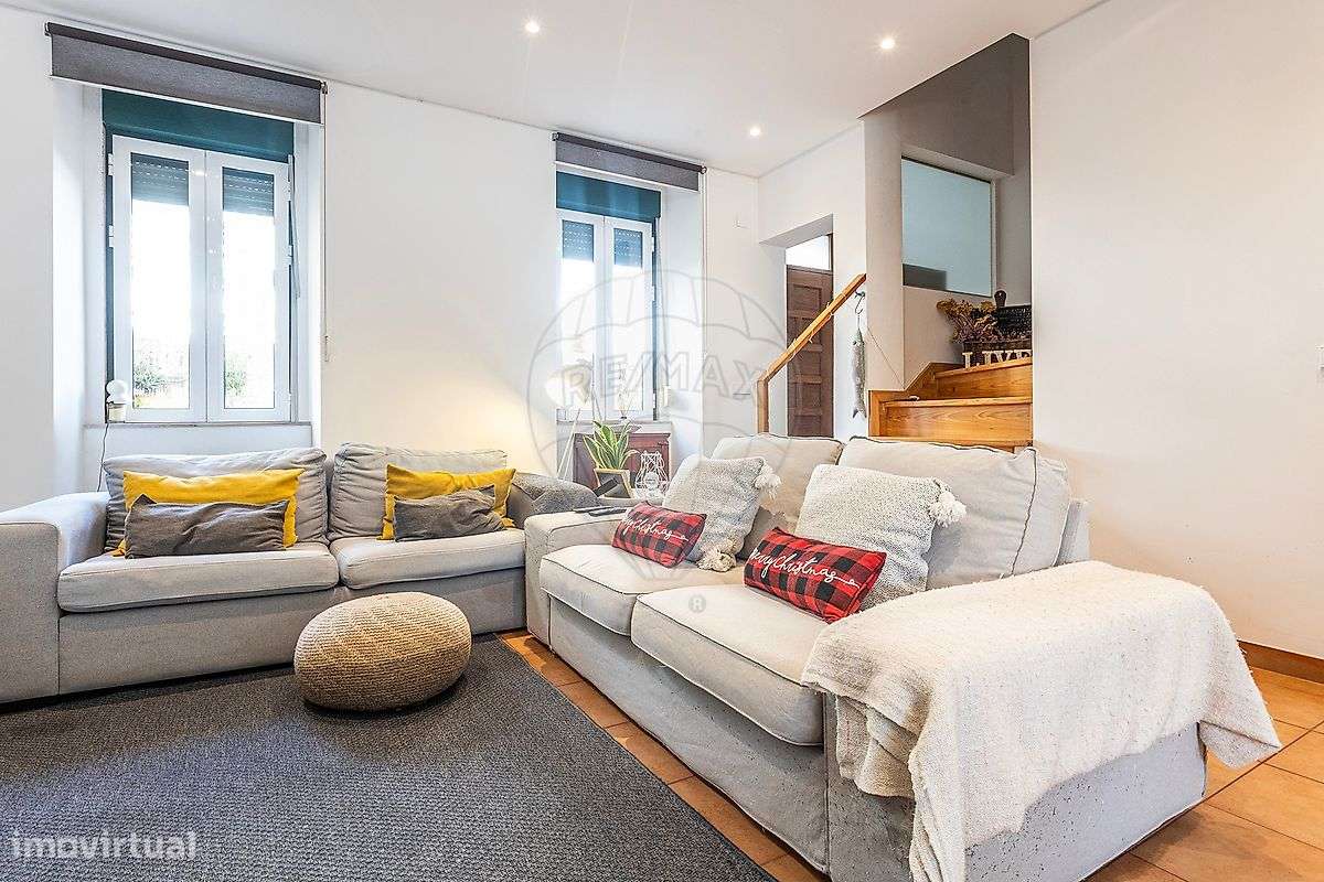 Moradia T1 para venda - Grande imagem: 2/25