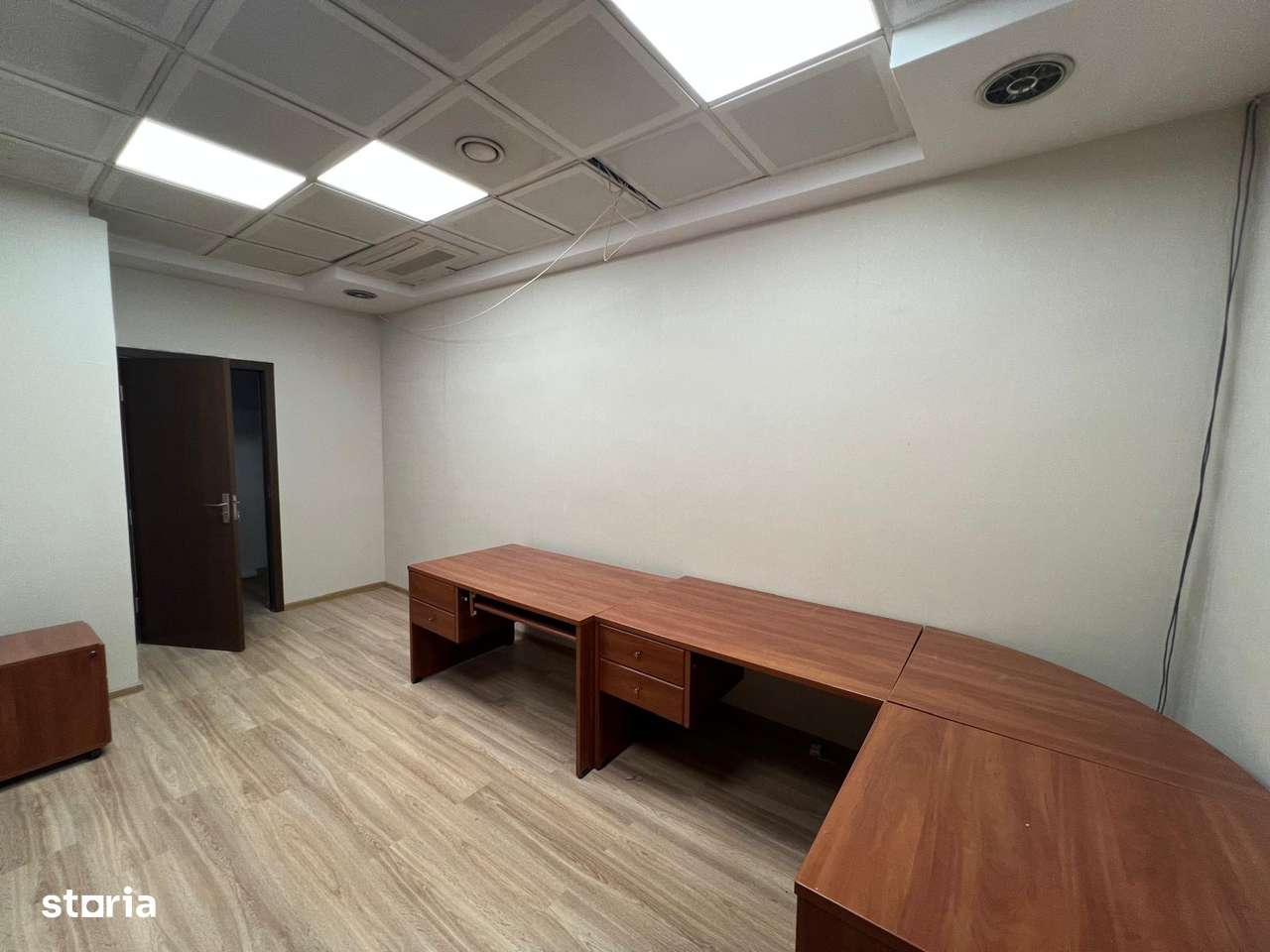 De inchiriat - Spațiu comercial 70 mp, ideal birou Piața Ion Mihalache - Imagine principală: 3/6