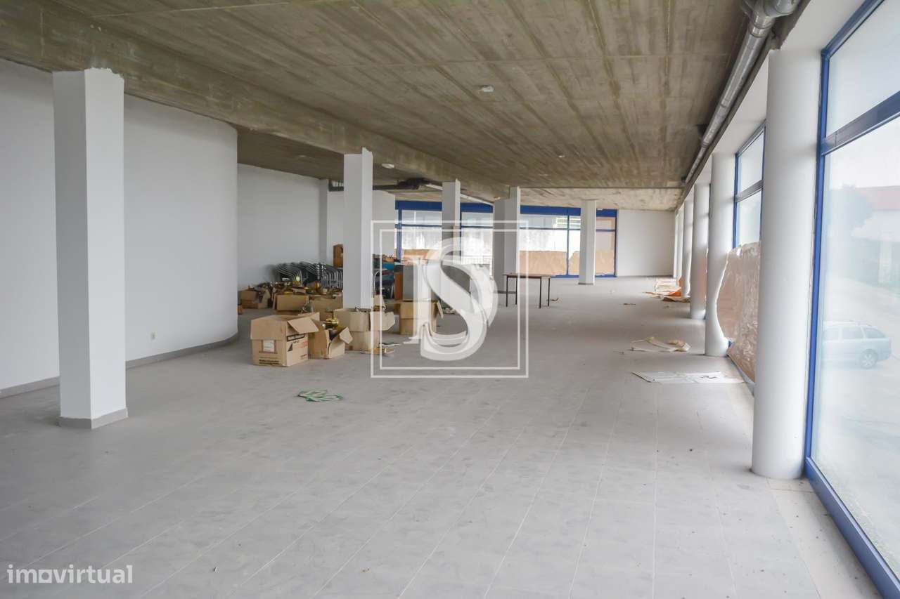 Armazém  em UDF de Tomar (São João Baptista) e Santa Maria dos Olivais - Grande imagem: 3/7