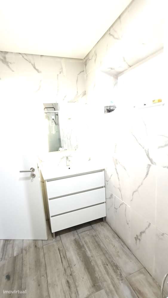 T2 remodelado de raiz, c/ 72 m2 | r/c Montijo.-10