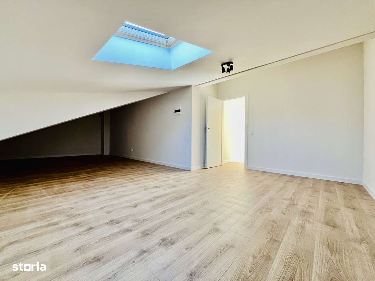 Penthouse nou - intabulat, mobilat+utilat - Imagine principală: 5/8