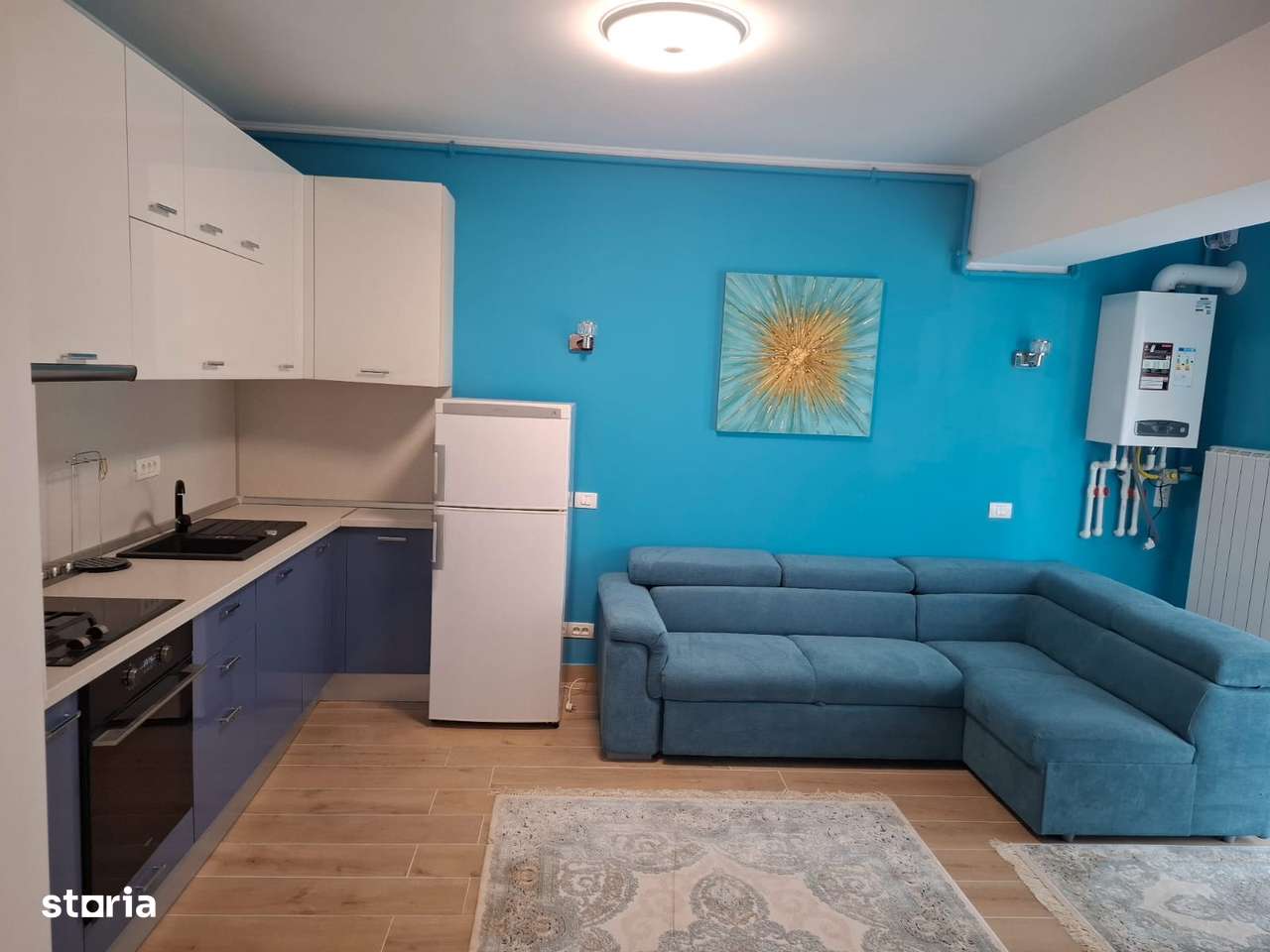 Apartament in centrul Statiunii Mamaia-Cazino-2 camere openspace - Imagine principală: 1/8