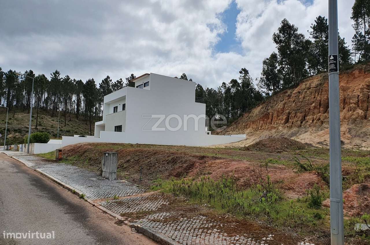 Lote terreno com projeto - Ourém - Grande imagem: 3/22