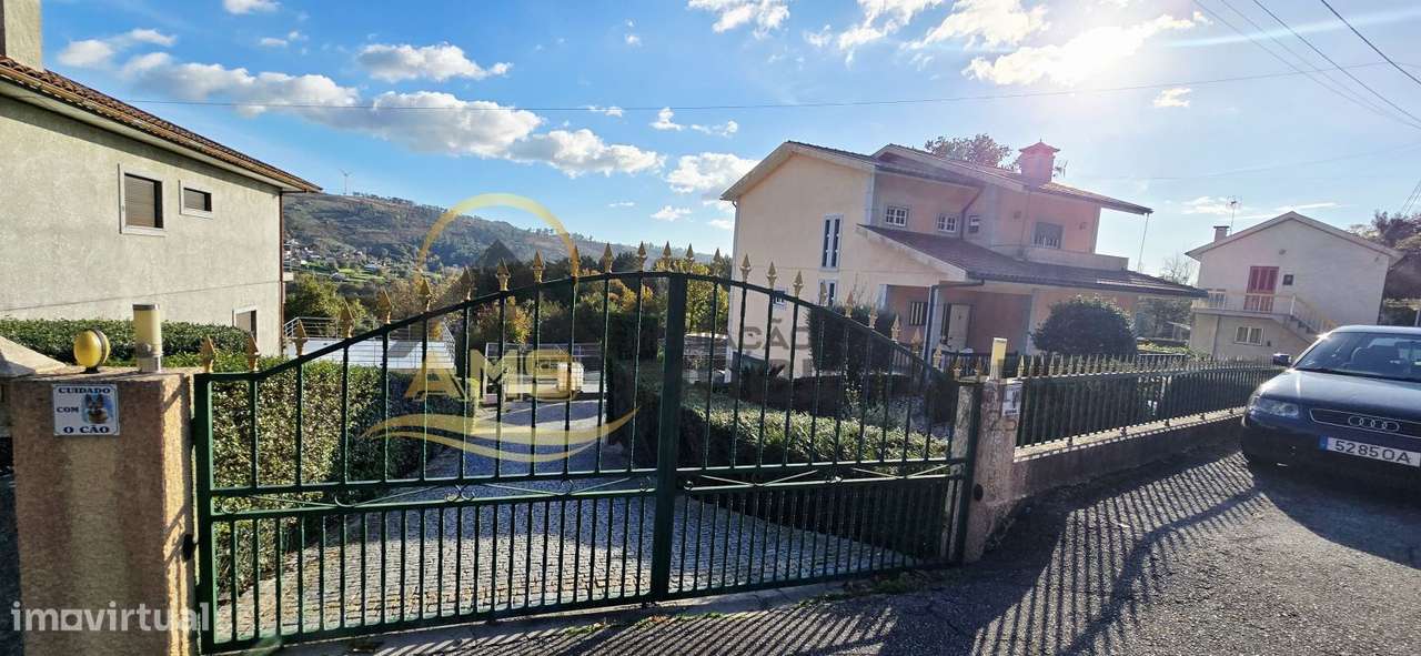 MORADIA T4+T2 PARA VENDA EM FAFE - Grande imagem: 3/46