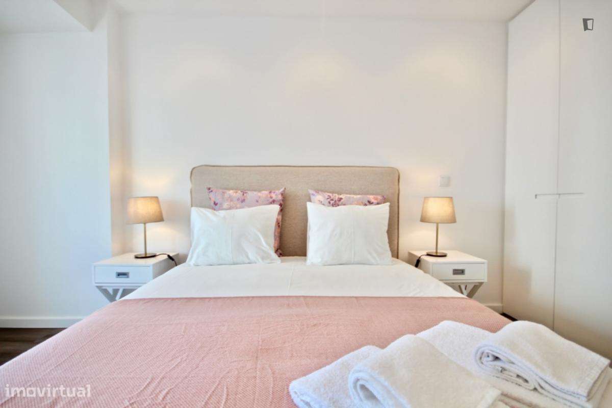 Apartamento com 1 quartos - localizado em Sete Rios Lisbon - Grande imagem: 4/7