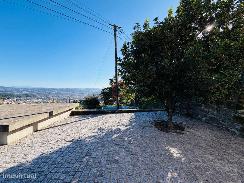 Moradia T1 Airão Guimarães-17