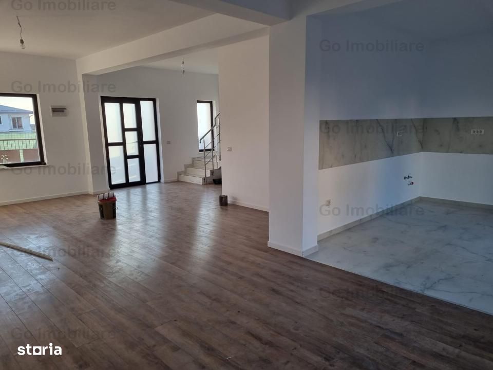 Casa premium 4 camere, 160 mp, zona Valea Lupului