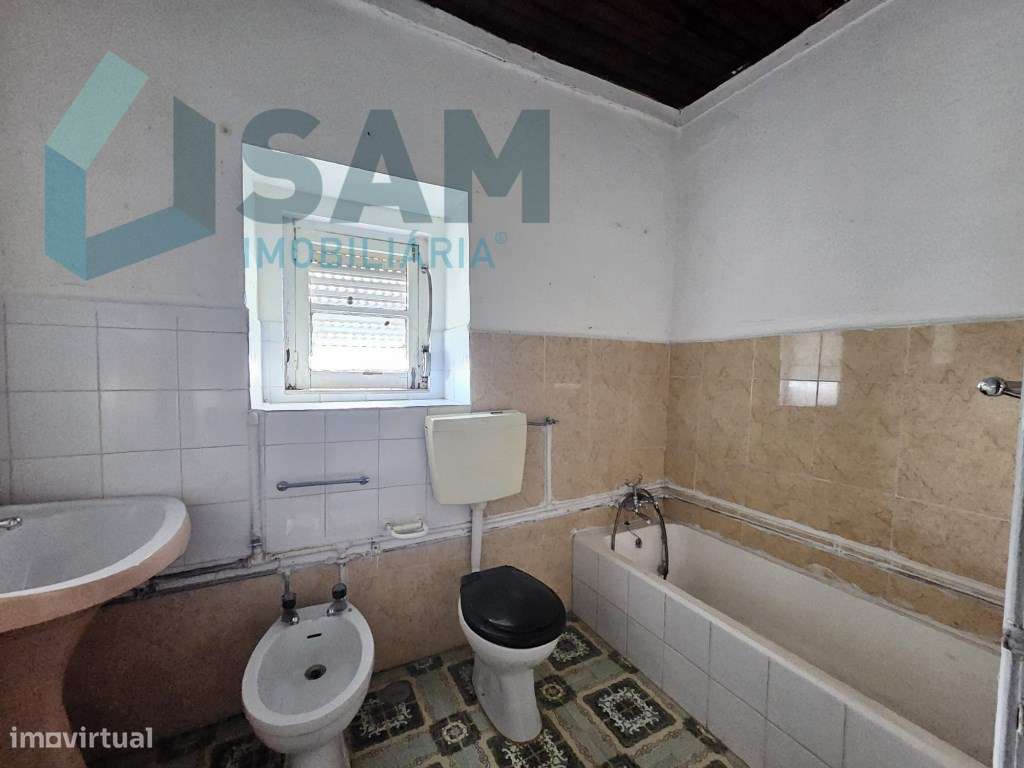 Terreno de 12.105 m2 com moradia Torres Vedras-27