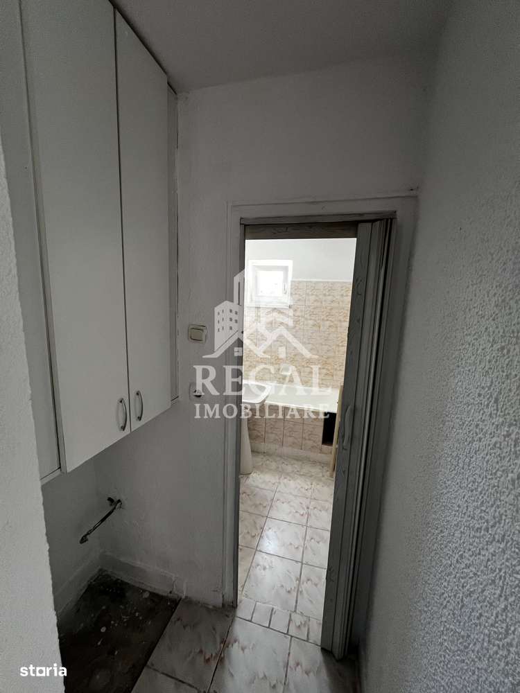 Apartament 2 camere decomandat – Micro 7 | Etaj 2 | Balcon | Panoramă-6