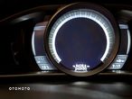 Volvo V40 T3 Momentum - 13