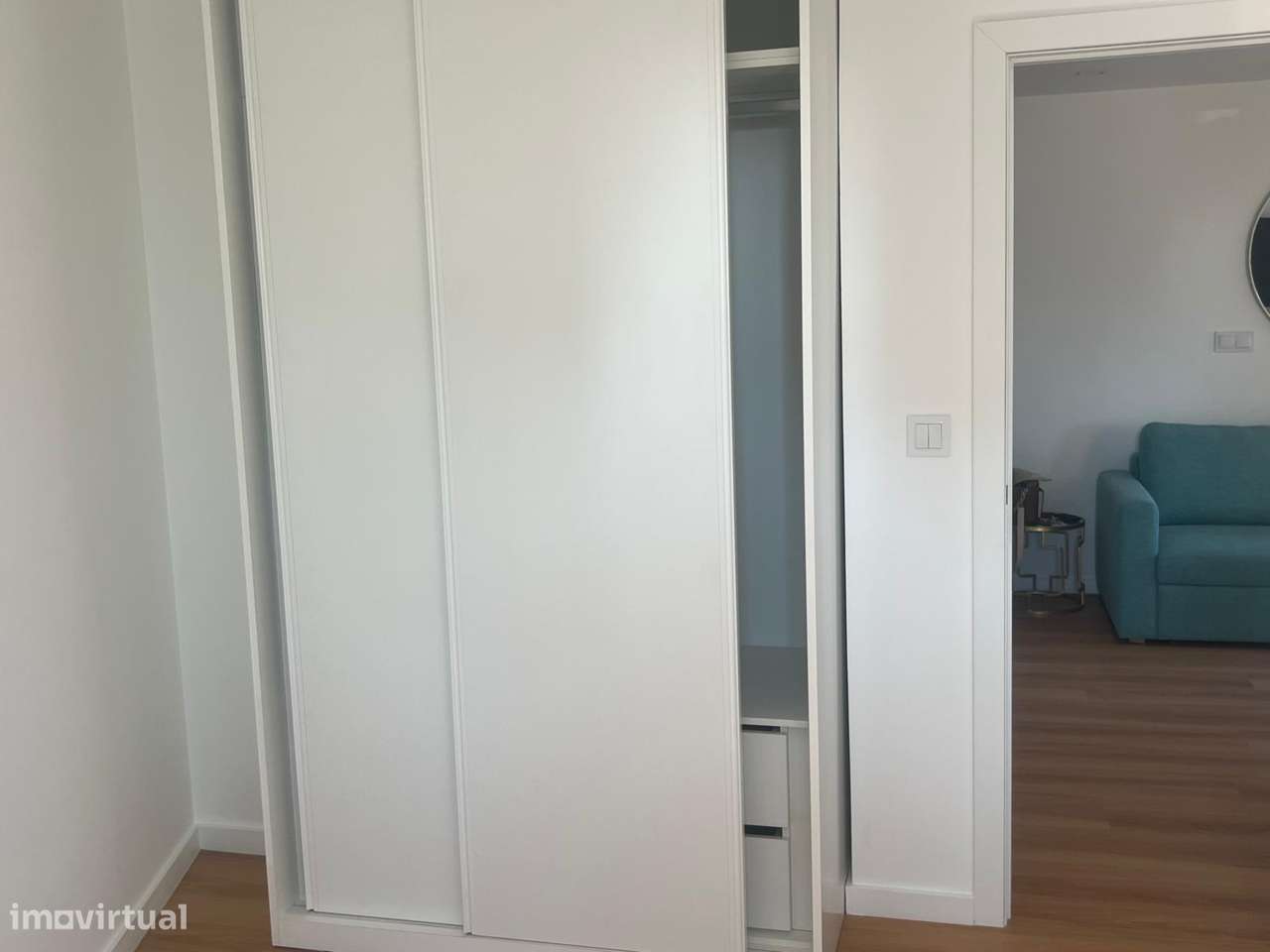 T2 +1 completamente renovado com vistas mar-19