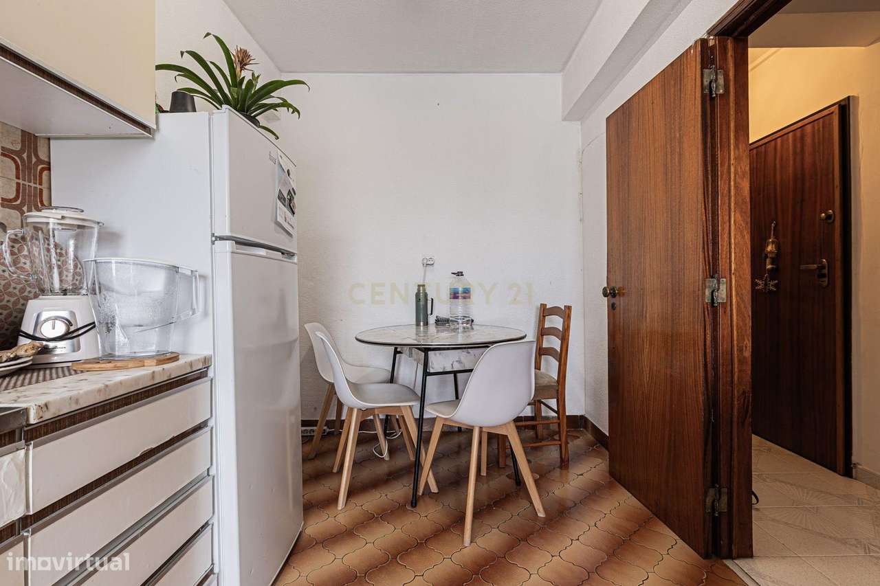 T2 na Torre da Marinha - Seixal - Grande imagem: 5/21