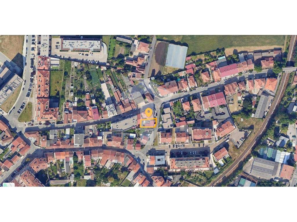 Terreno com Ruína no São João - Localização de Excelência-9