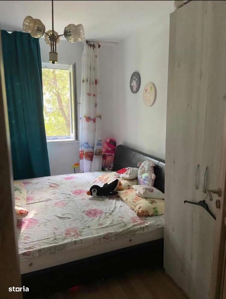 Craiovita p/4 preț 92000 euro NEGOCIABIL - Imagine principală: 2/4