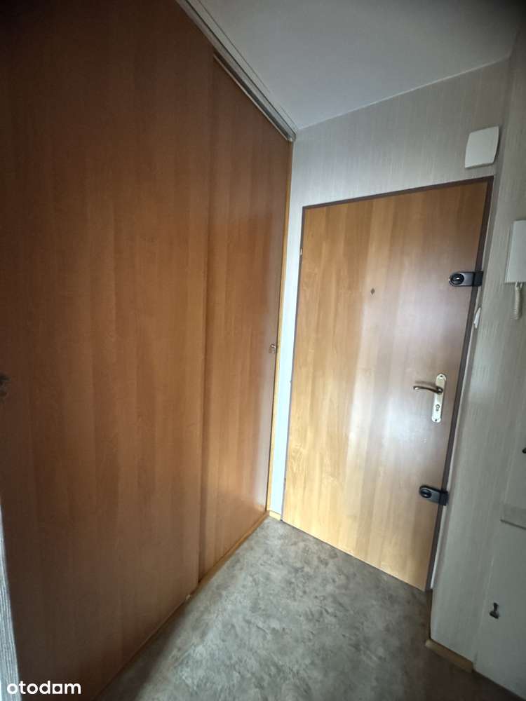 Przestronne 3-pokojowe mieszkanie z balkonem-12