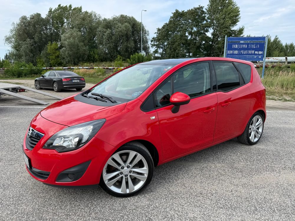 Opel Meriva II (2010-) 1.4 Color Edition 2012