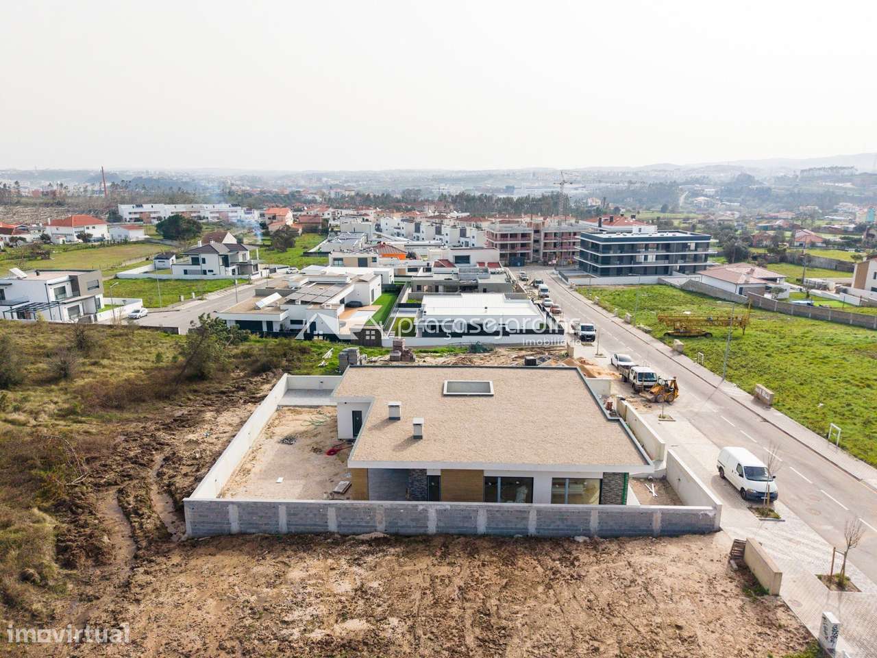 Moradia T4 - Grande imagem: 3/37