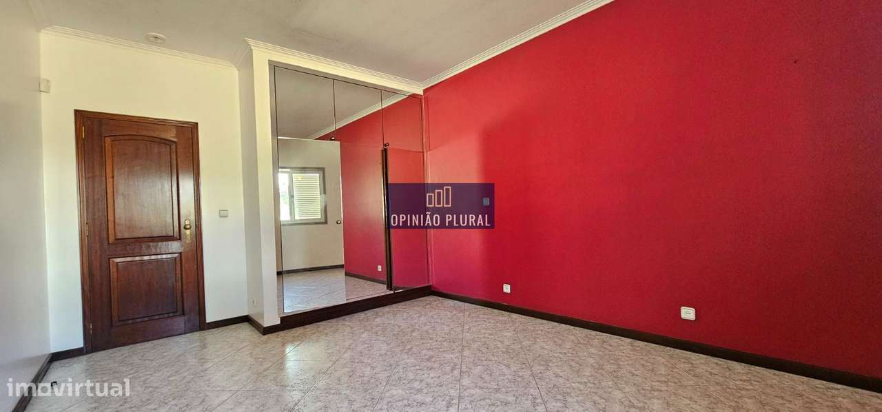 Moradia Exclusiva T4 com Piscina | Conforto e Elegância em Sanfins ...-14