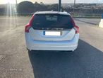 Volvo V60 2.4 D6 Momentum AWD Phev - 4