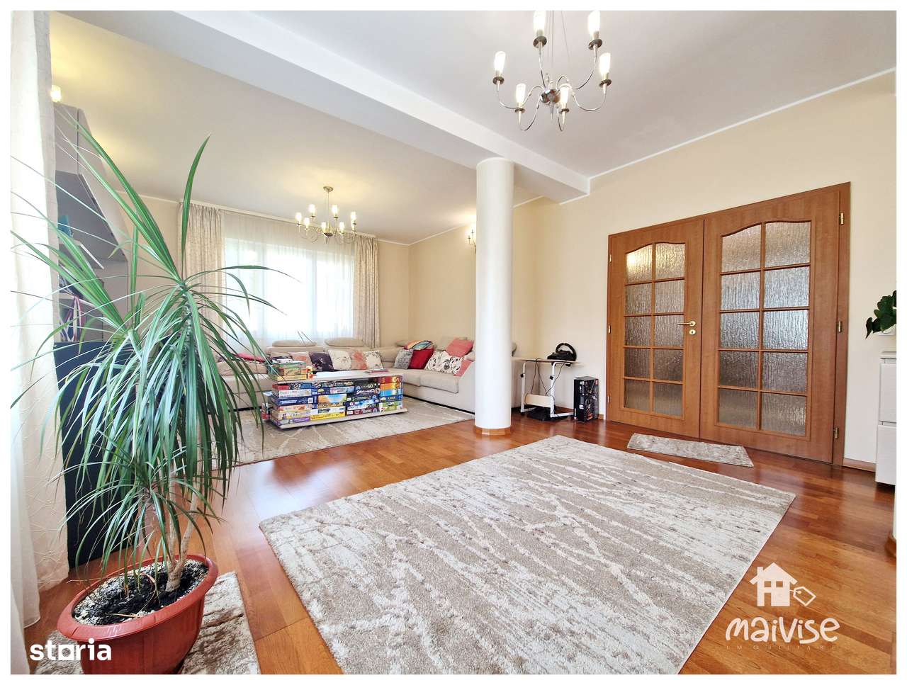 Vila superba cu garaj si  teren 1500 mp, Covasna - Imagine principală: 2/20