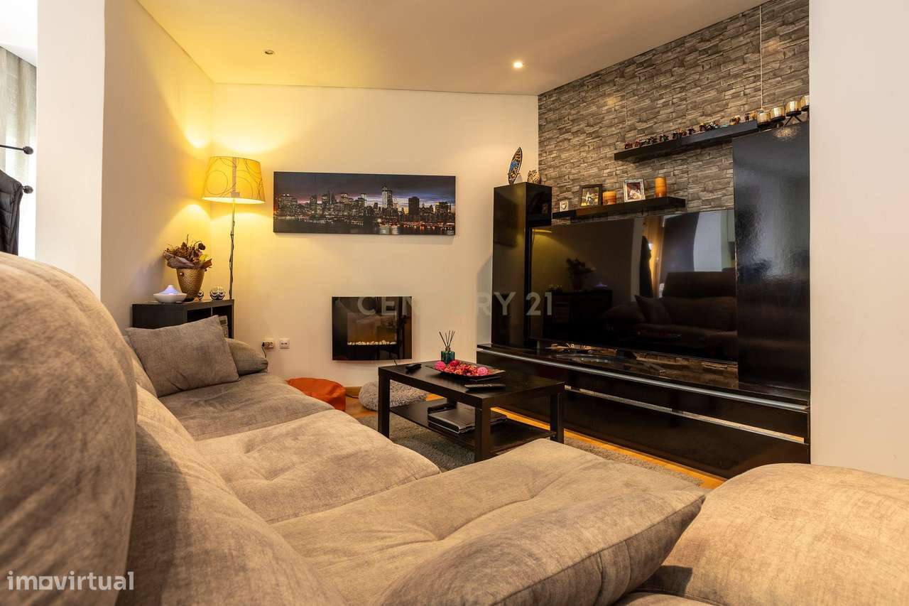 Apartamento T2 totalmente remodelado no Lavradio - Grande imagem: 3/19