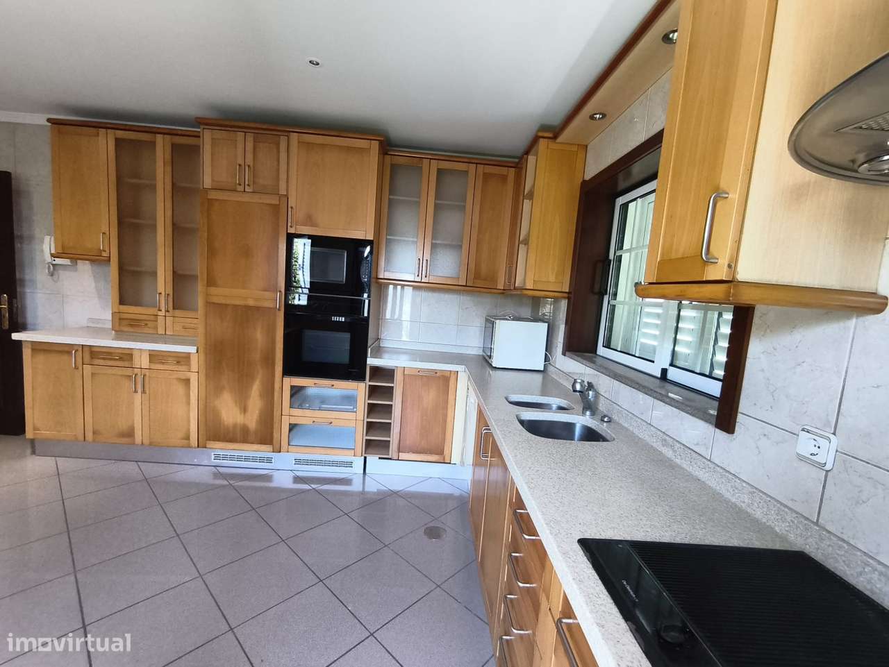 Moradia Isolada T5+1 com Piscina – S. Bernardo.-7