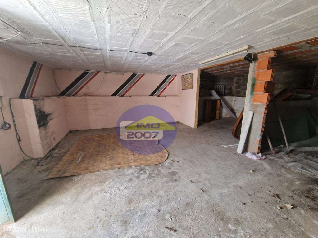 Moradia em Argoncilhe-21