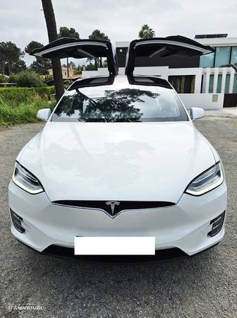 Tesla Model X 100D - 6