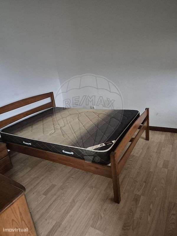 Moradia T2 para venda - Grande imagem: 2/16