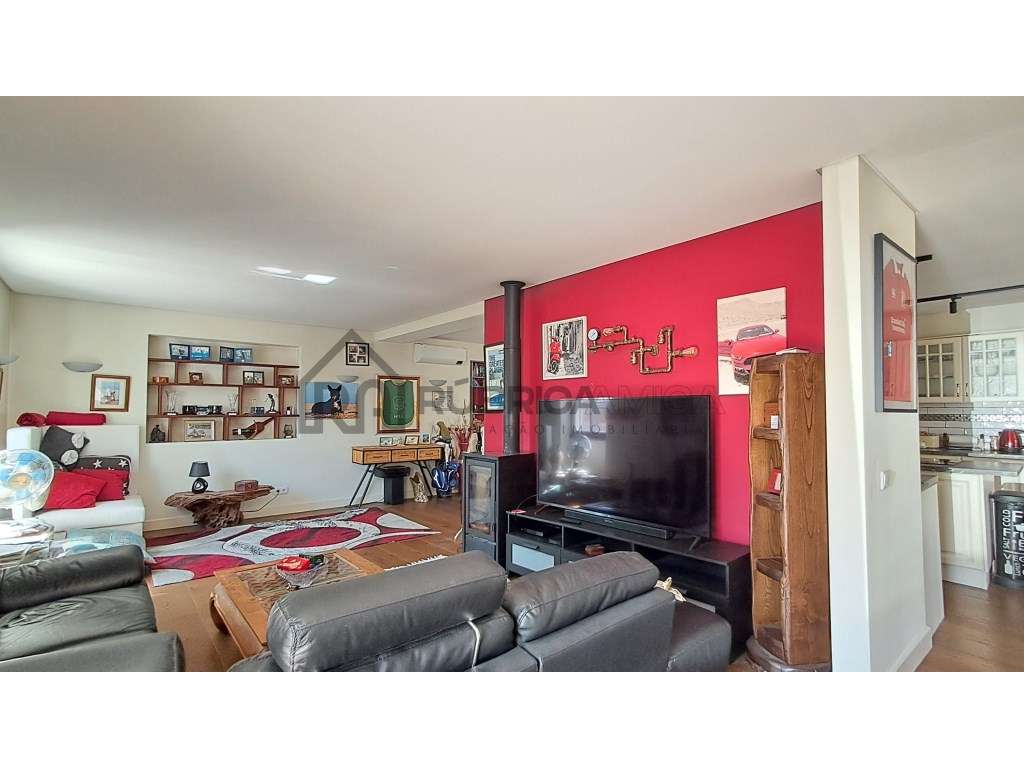 Moradia Renovada no Campo com anexos, Vista Desafogada e Grande Pot...-11