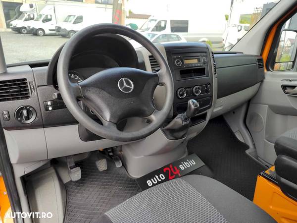 Mercedes-Benz Sprinter 6 loc. basculabila 3 parti. Masa max. 3500 kg. - 17