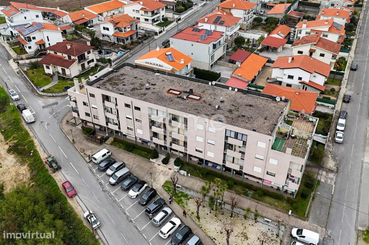 Apartamento T1 Renovado em Mesão Frio - Grande imagem: 3/18