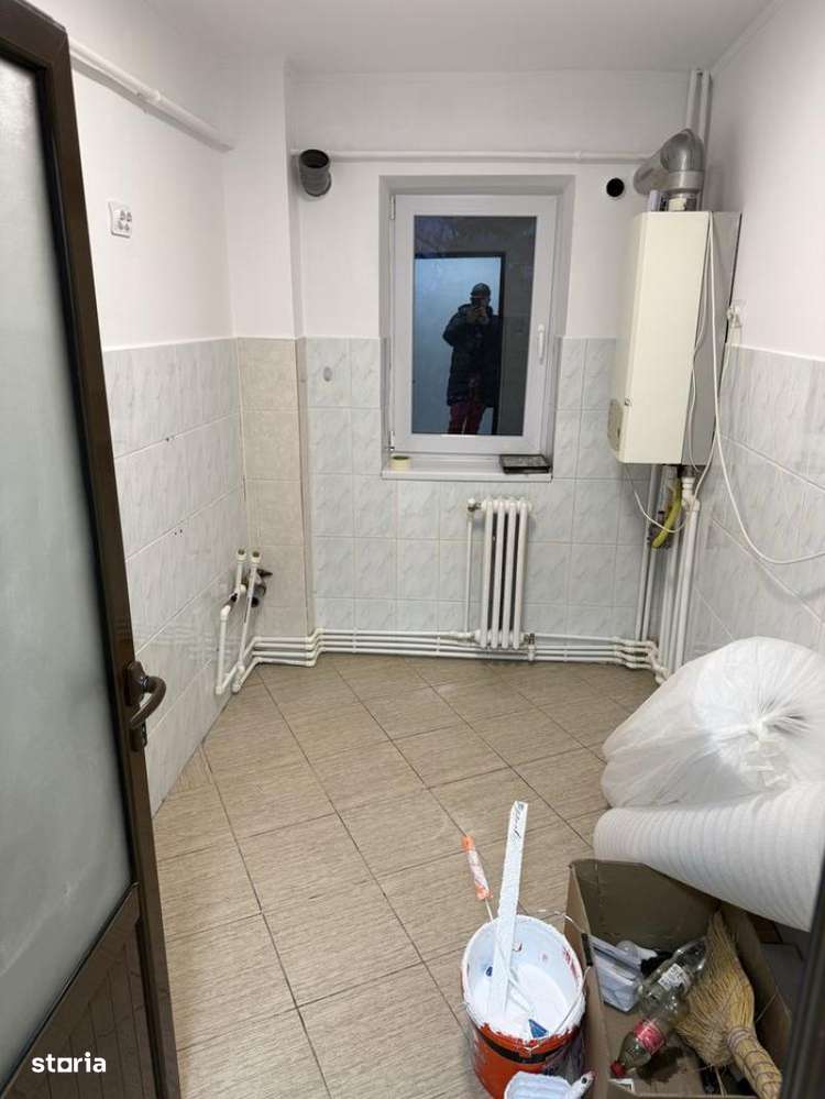 Apartament 4 camere zona Elie Radu /Primaverii , etaj 2 , renovat-3