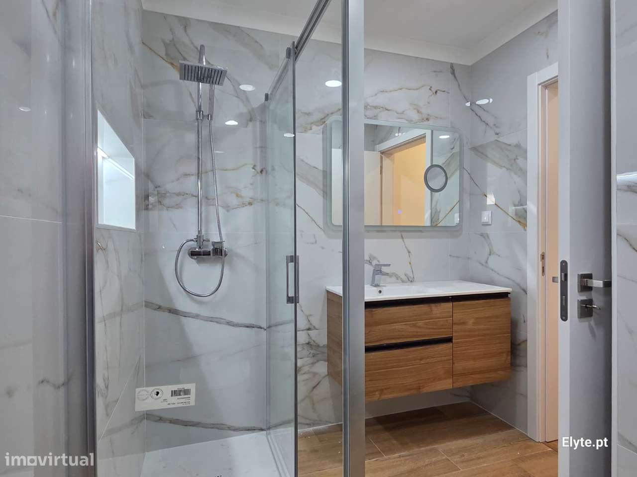 Apartamento de 4 assoalhadas em Coruche-14