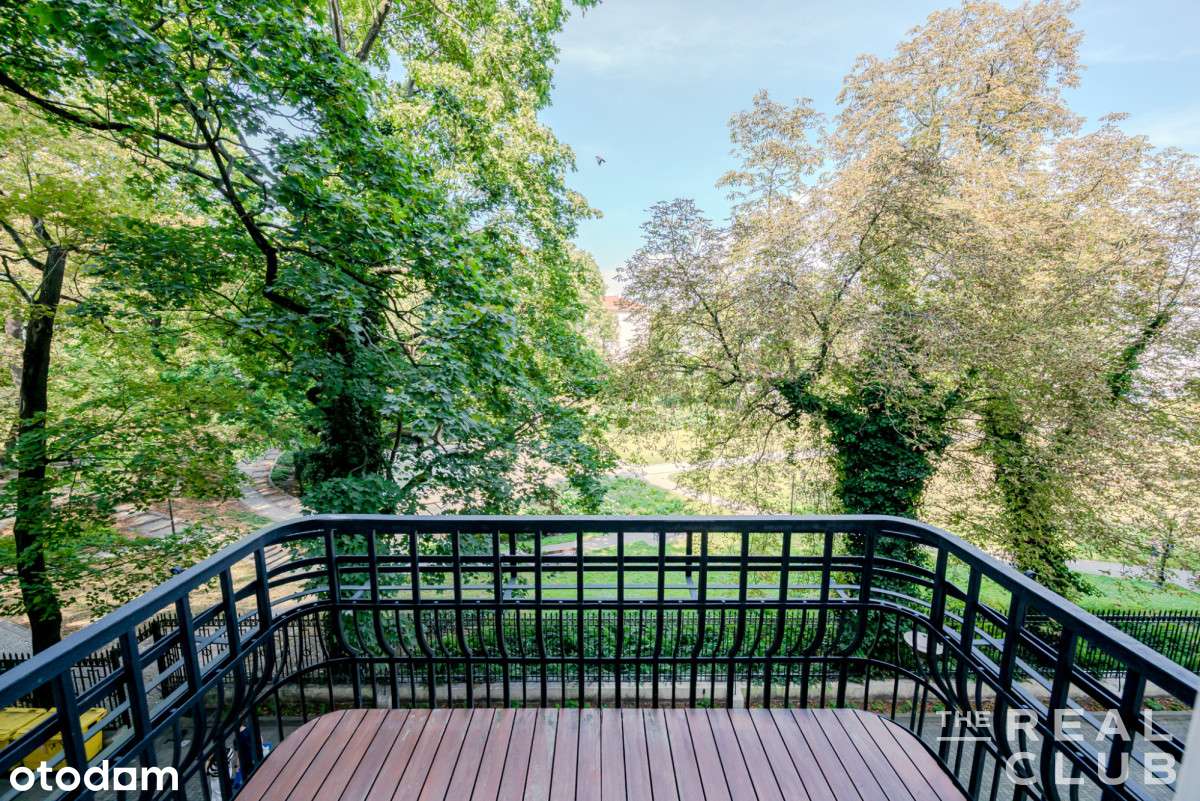 Unikatowy apartament przy Al. Róż z winniczką-11