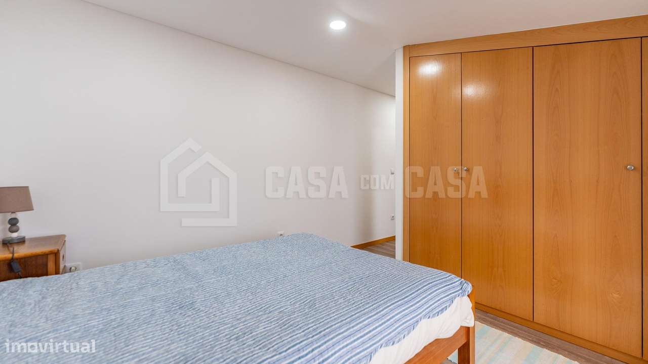 Moradia V3 Remodelada em Gumiei-5