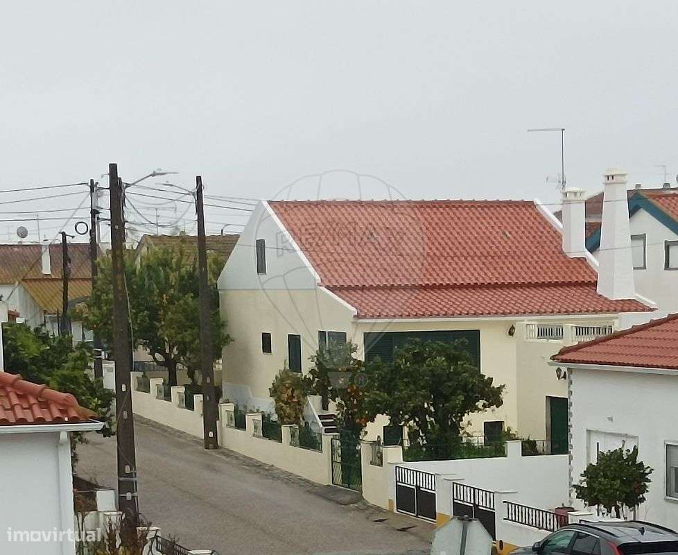 Moradia T4 para venda - Grande imagem: 2/7