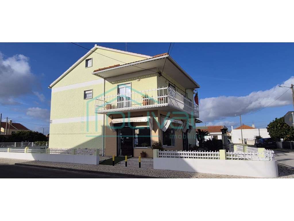 Talho e Charcutaria Tradicional - O Comércio de Proximidade no Port...-40