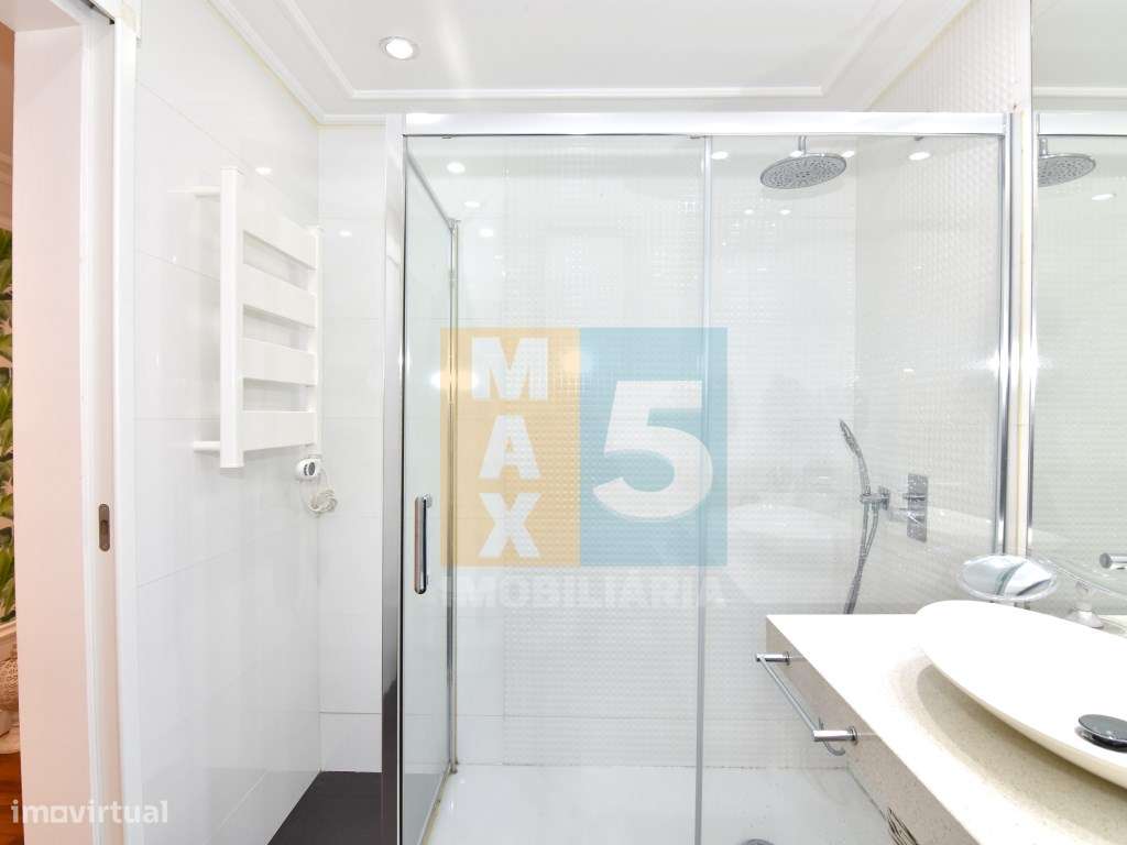 T3 Urb. Almirante terraço 38 m2- Futuro metro a 3 min (a pé), estac...-25