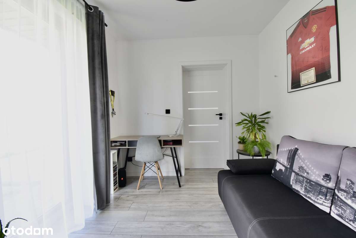 Parterowy Dom z użytkowym poddaszem!-5