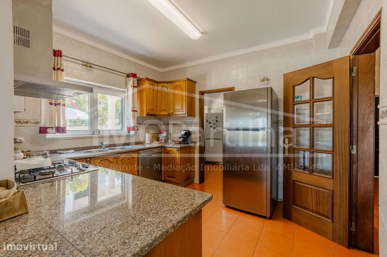 Moradia T5 em Montesouros - Mafra-9