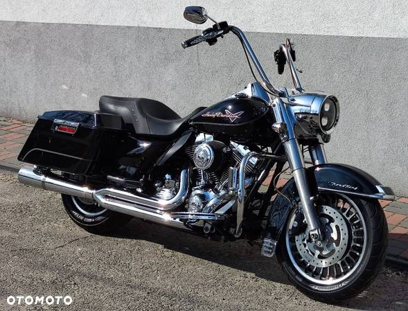 Harley-Davidson Touring Road King - 4