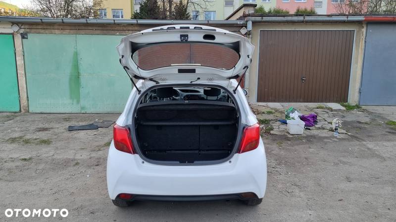 Toyota Yaris 1.33 Active - 8