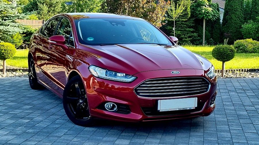 Ford Mondeo Mk5 (2014-) 2.0 TDCi STart-Stopp PowerShift-Aut Titanium 2015
