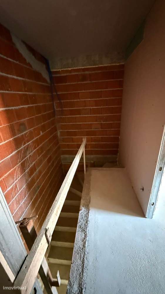 APARTAMENTO T3  com vistas de mar e rio,  como novo, Situado no Bai...-18