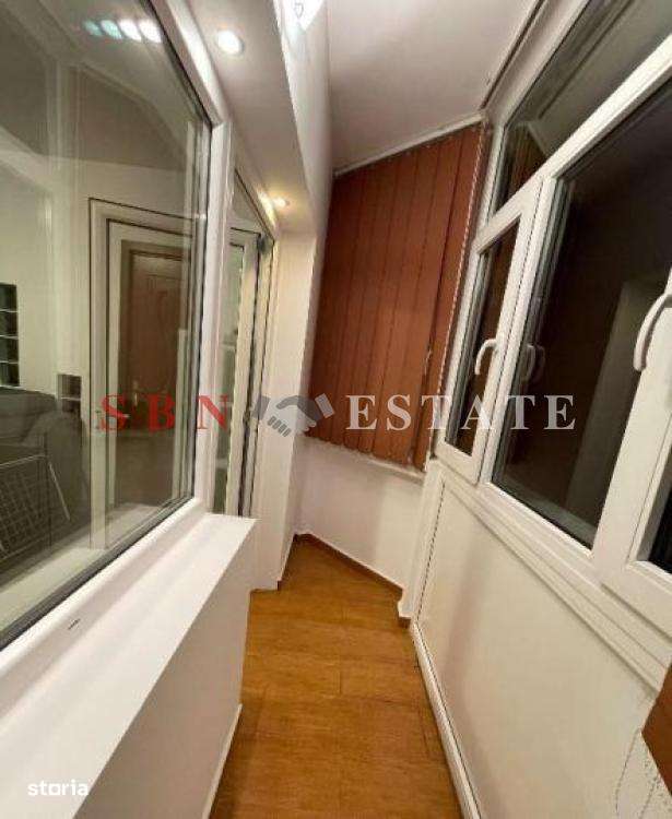 Garsoniera| Basarabia - Diham - Muncii | Renovat - Imagine principală: 4/9