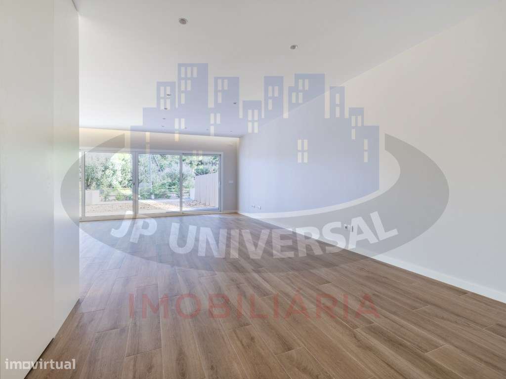 Vende-se Moradia T3 Exclusiva , Garagem, Jardim e Acabamentos de Luxo-11