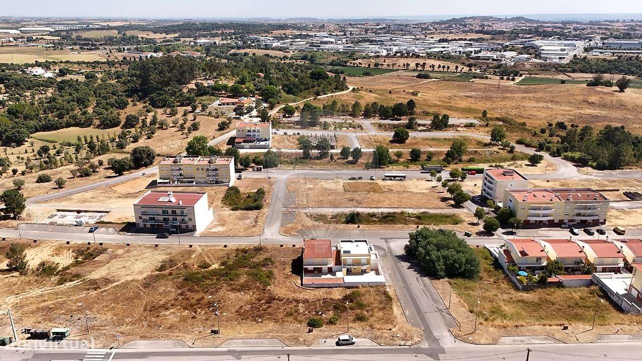 Terreno  para venda - Grande imagem: 2/6