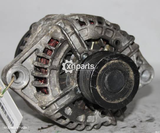 Alternador OPEL Astra H 1.9 CDTI 2005 - 2010 Usado - 1